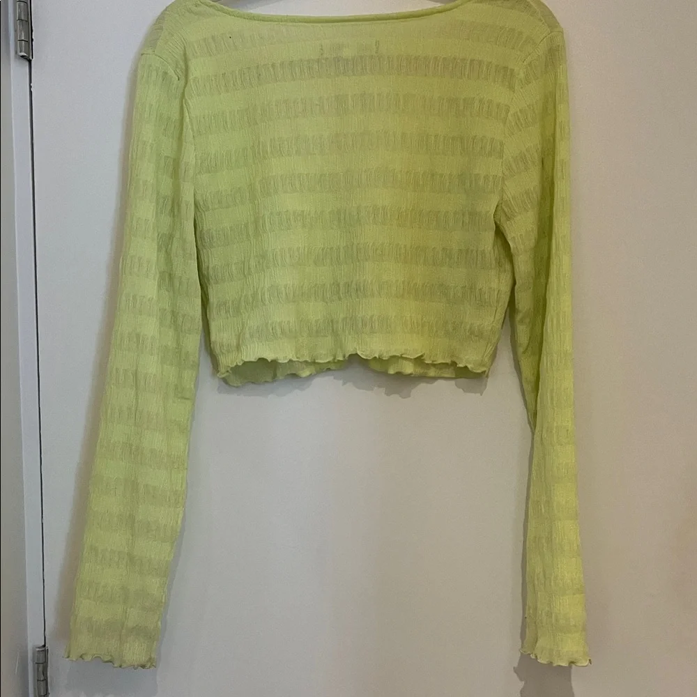 Urban Outfitters Neon Lime Lightweight Cropped Button Cardigan - Picture 4 of 5